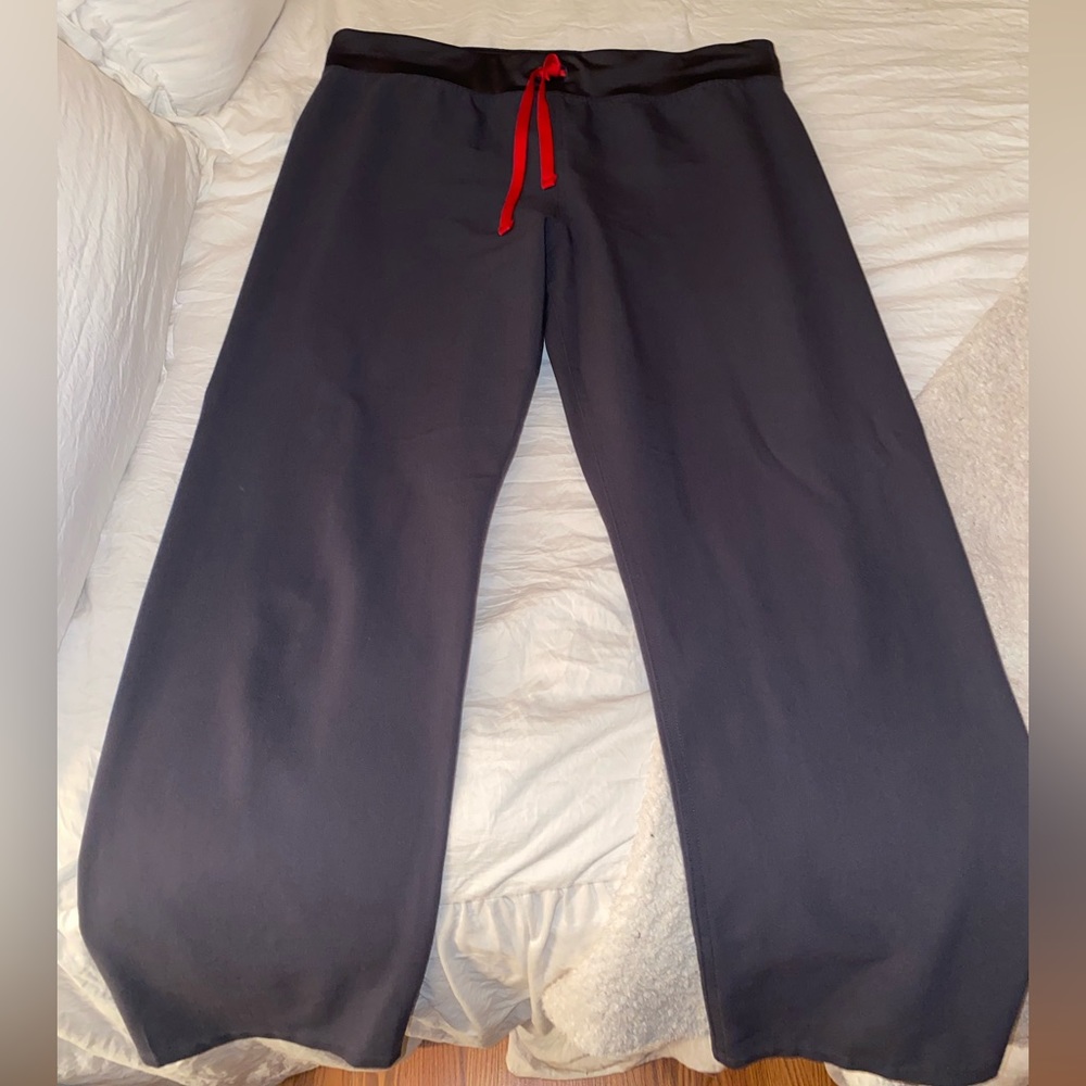 Figs Women's Black Wide-Leg Scrub Pants with Red Drawstring